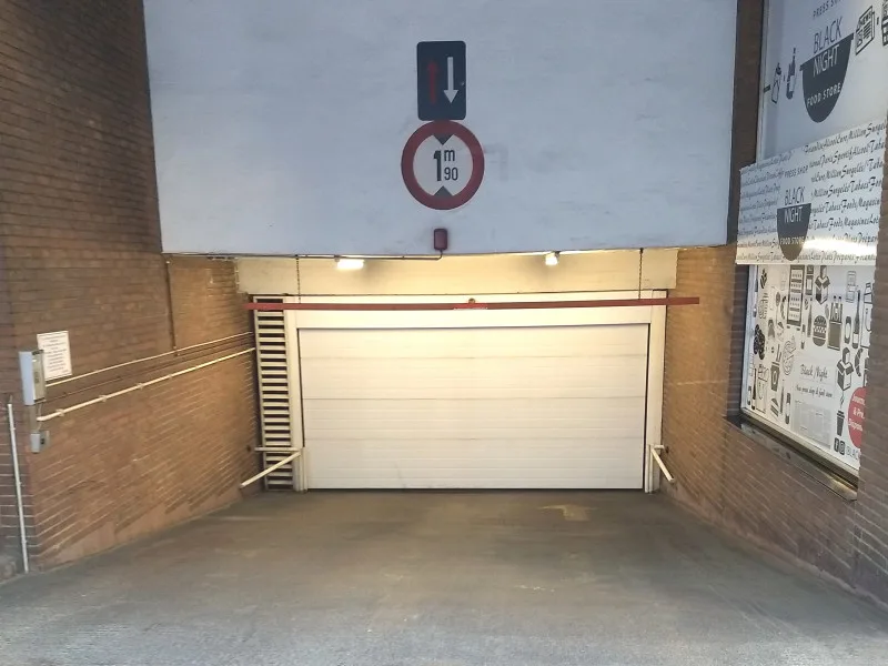 Parking Stephanie St Gilles