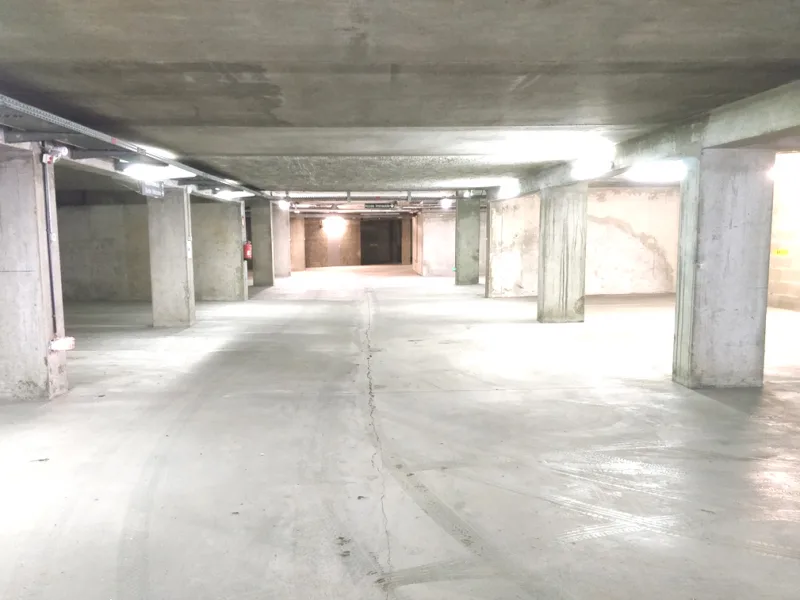 Parking Place Jean Jaurès